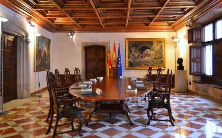El Consell aprova els nous reglaments d'organització de Primària i Secundària que doten de més autonomia als centres
