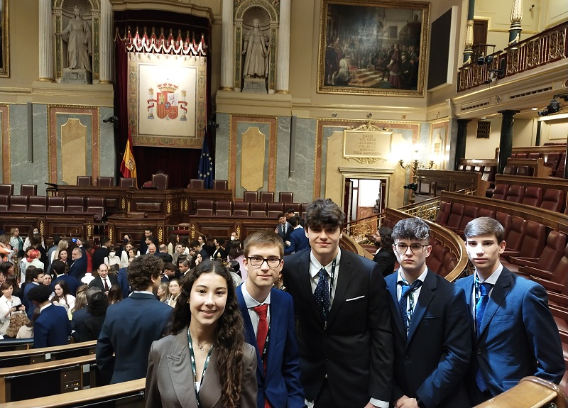 Alumnado de Grupo Sorolla participa en la XXII Sesión Nacional del Modelo de Parlamento Europeo  