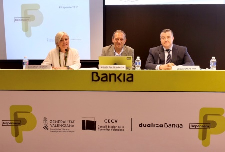 Educació presenta amb Dualiza Bankia l'informe del Consell Escolar Valencià 'Repensem l'FP'