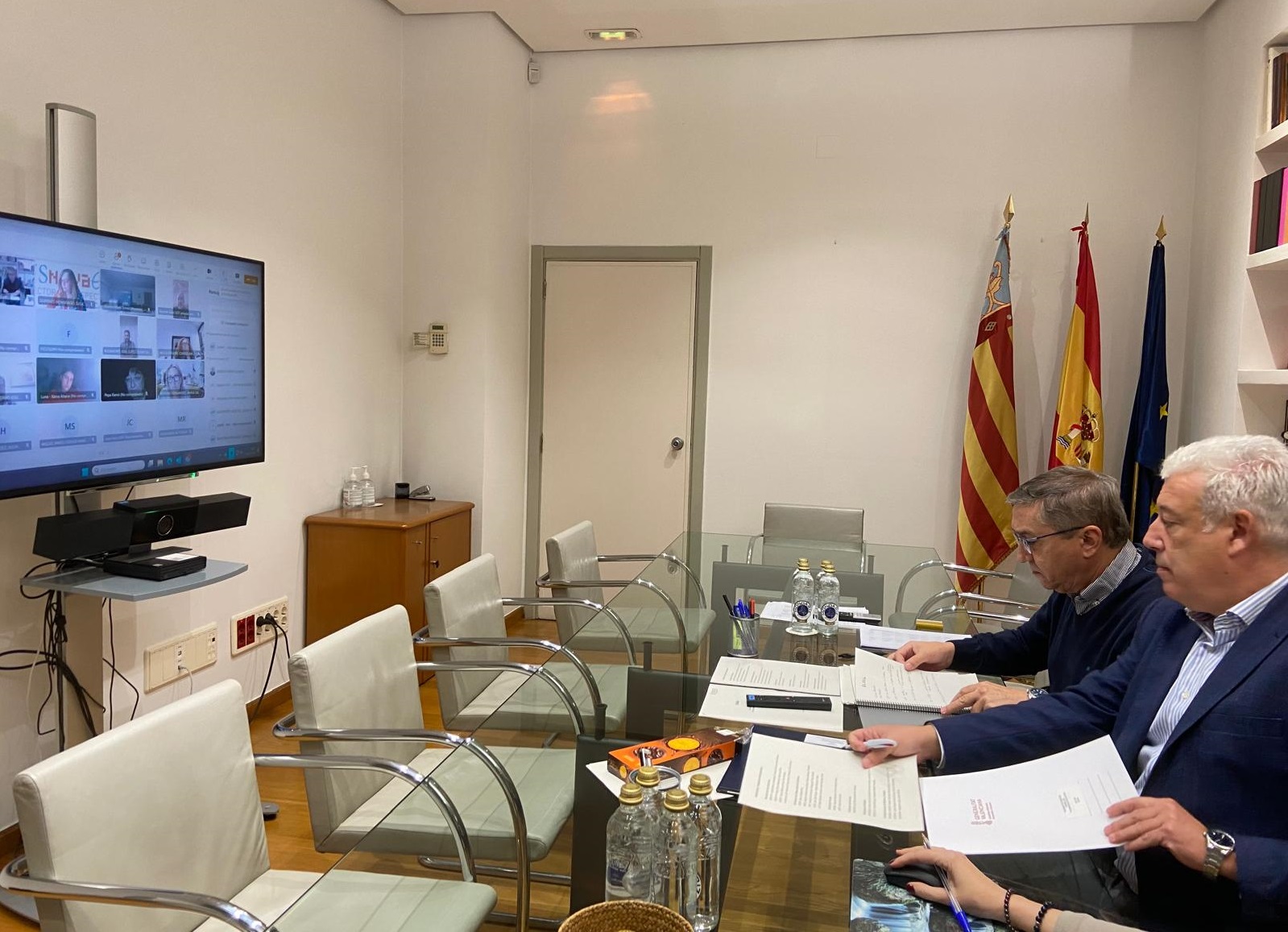 La UCEV assisteix a la segona reunió que convoca Educació per informar la comunitat educativa de la situació d’alumnat i docents per la DANA